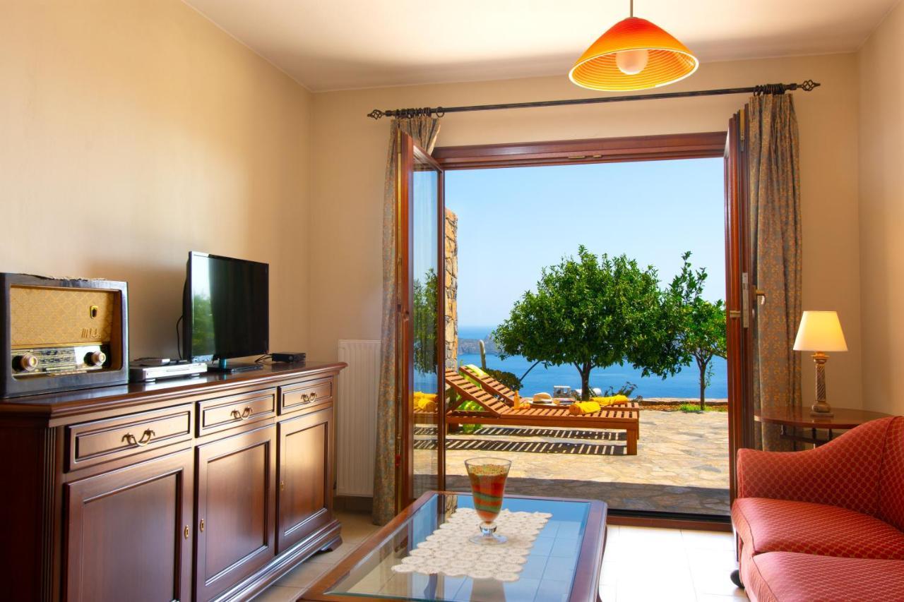 Athina Stunning Elounda View Apartment Kültér fotó